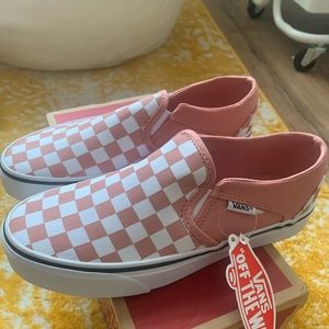 Vans slip on checkered shoes. Woman size 7